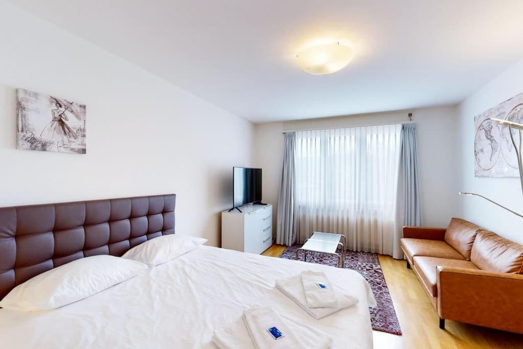 Very Spacious Studio In City Center - Parkview 4 Zurich Exterior photo